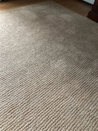 12' X 12' off white area rug. $100