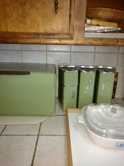 Retro canisters