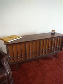 Mid century stereo cabinet with component not sure if it works.