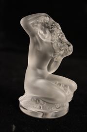 Lalique Crystal "Loreal" Figurine
