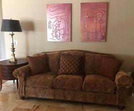 Ethan Allen Whitney Sofa and Loveseat
Ethan Allen Round End Table Leah Antique Brass Lamp