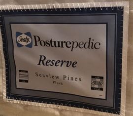 Queen Mattress/Box Spring Posturepedic Reserve