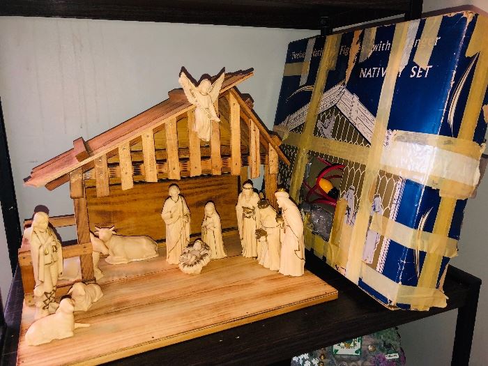 Vintage Shiny Brite wood & plastic nativity set