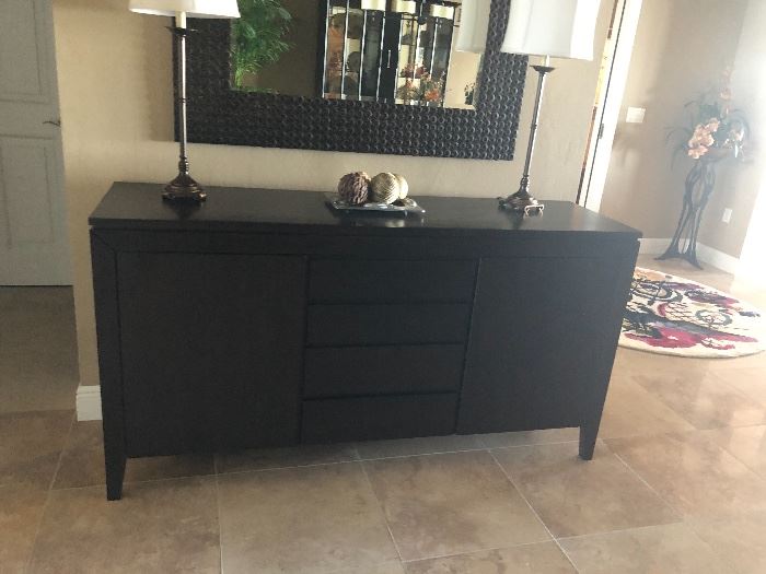 VERY NICE CONSOLE TABLE 