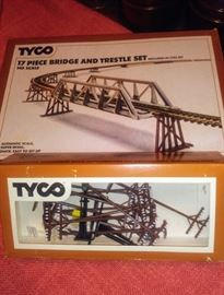 Tyco Train Cars