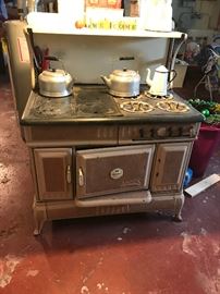 Andes cast iron stove