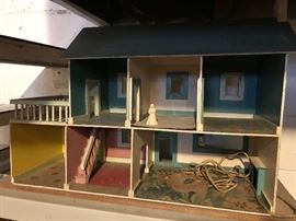 Vintage doll house with lots of accessories