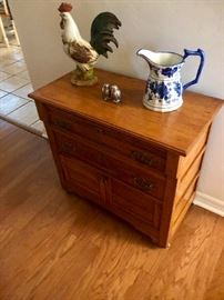 Antique wash stand