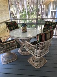 Great patio table and chairs