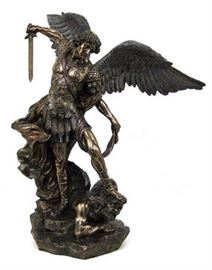 HUGE ST. MICHAELS ARCH ANGEL STANDING ON DEMON $300