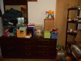 Kids books, toys etc - dresser with mirror