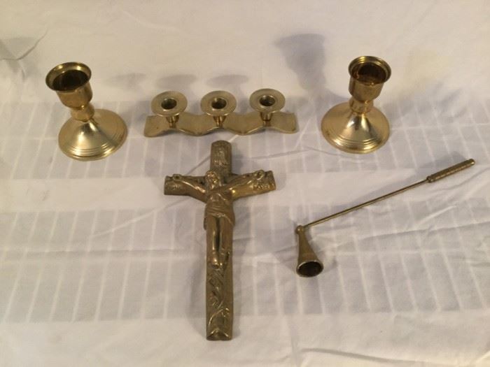 Candlesticks and Crucifix https://ctbids.com/#!/description/share/115627