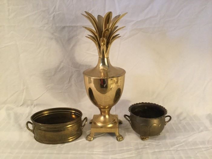  Brass Ice Bucket and Bowls https://ctbids.com/#!/description/share/115631