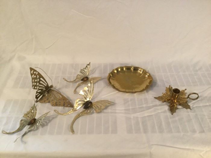 Brass Butterflies and Décor https://ctbids.com/#!/description/share/115614