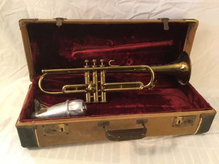Harry Pedlar and Sons American Triumph Trumpet https://ctbids.com/#!/description/share/115661