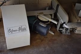 a Silver Glide Stairway Glider just needs Assembly all of the parts are there