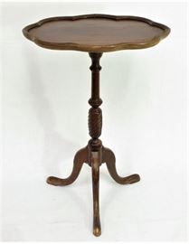 3-legged table
