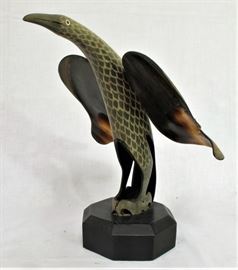 Unique bird sculpture composed of horn.