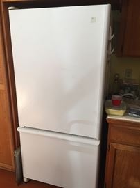 Nice Maytag Refrigerator.  Large Freezer on bottom.