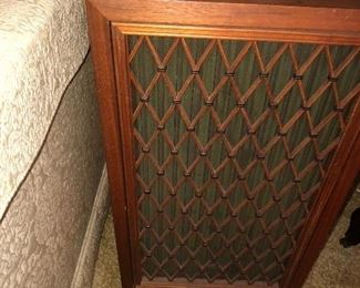 Pair of square floor cabinet speakers,  they worked when disconnected.  