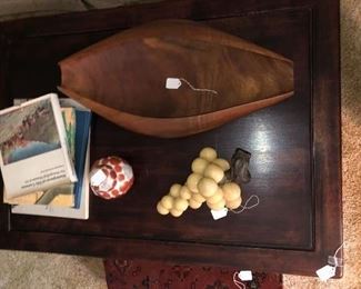 Wood banana bowl boat, marble grapes