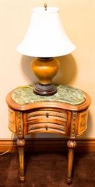 Table Kidney French drawers with marquetry