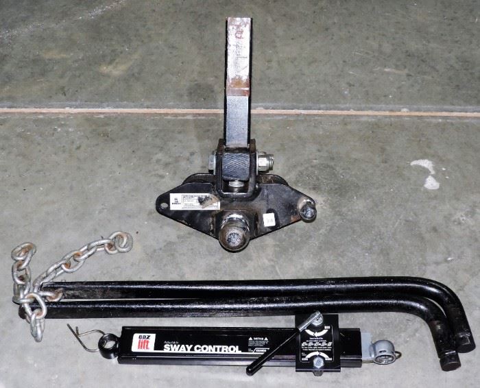HITCH WITH SWAY BARS