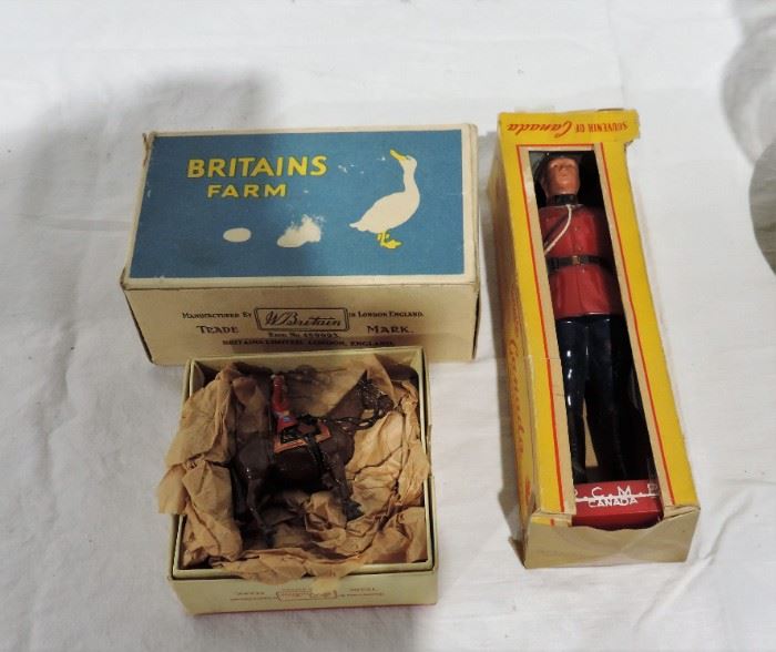 BRITAINS METAL TOYS IN BOX