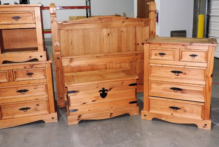 CHEST, TRUNK AND BED