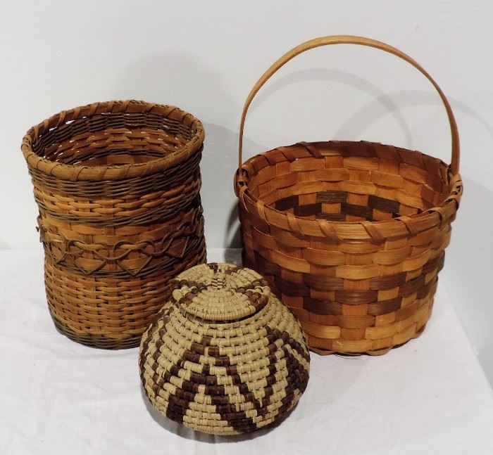 LOT OF 3 BASKETS