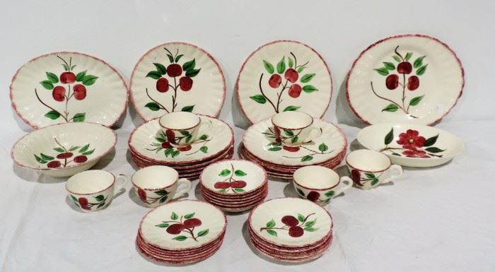 APPLE PATTERN CHINA SET