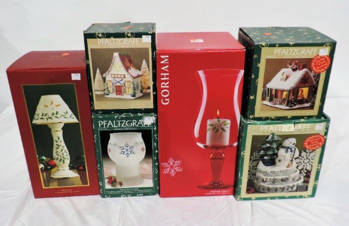 BOXED CHRISTMAS DECORATIONS