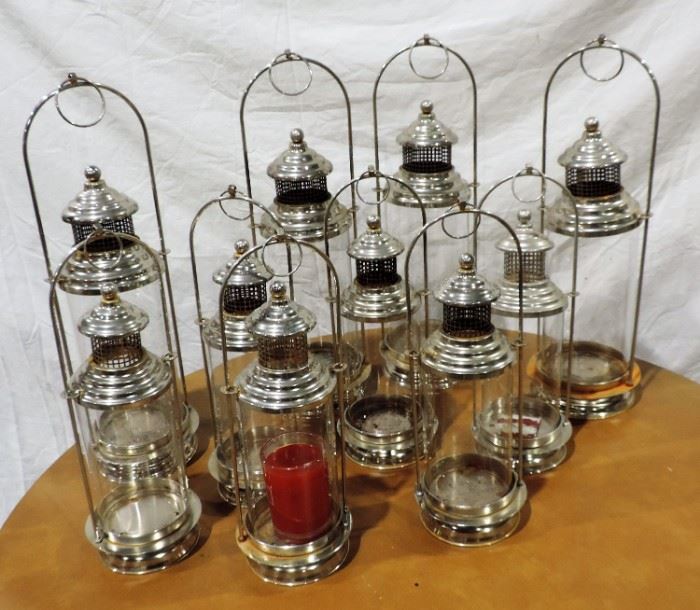 10 SILVER METAL AND GLASS GLOBE CANDLE LANTERNS