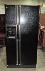 KENMORE SIDE BY SIDE REFRIGERATOR