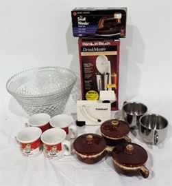 MISC. KITCHENWARE LOT