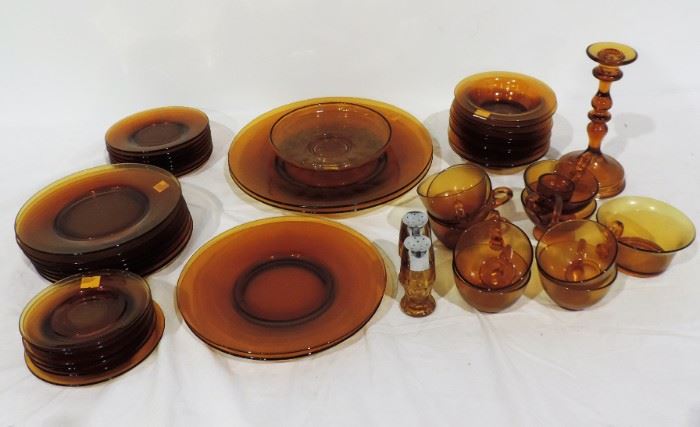 VINTAGE AMBER GLASS DINNER WARE LOT