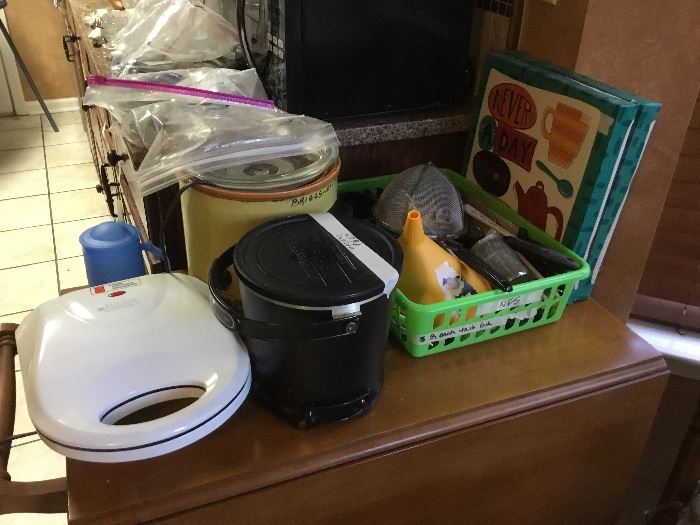 More kitchen items