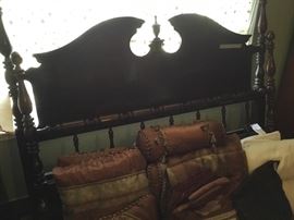 Upstairs Bedroom - Headboard & footboard