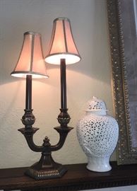close up (lamp is NOT FOR SALE)