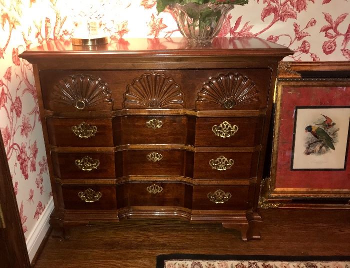 Beautiful shell and block front Bachelor's Chest