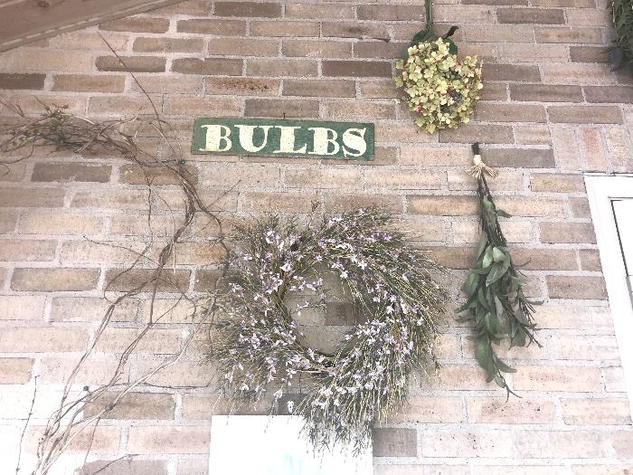 more outdoor decor