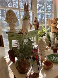 all here-very cute table