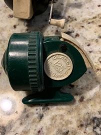 Gladding South Bend spincast 125 reel