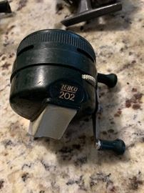 Zebco 202 reel