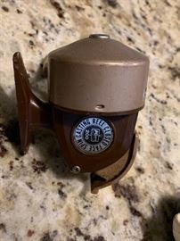 Spin Casting reel 200
