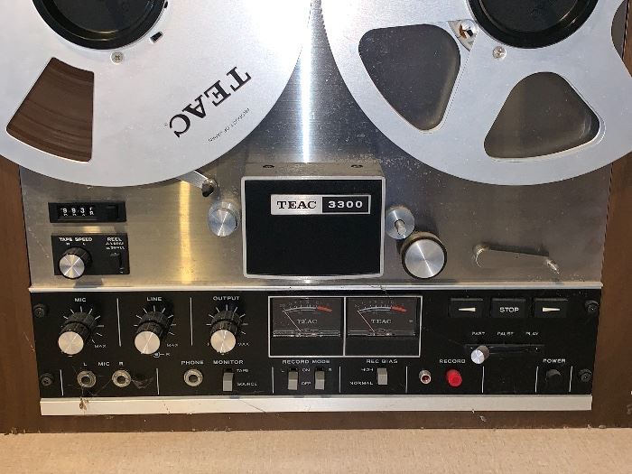Teac 3300 Reel to Reel stereo tape player recorder