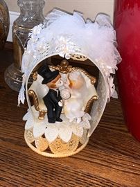 Vintage Bride and Groom cake topper