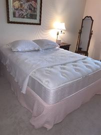 Queen mattress and bedding