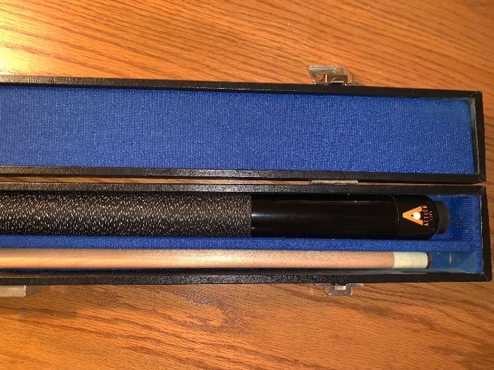 Action Cues w/case