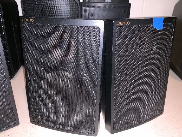 Pr. of Jamo speakers